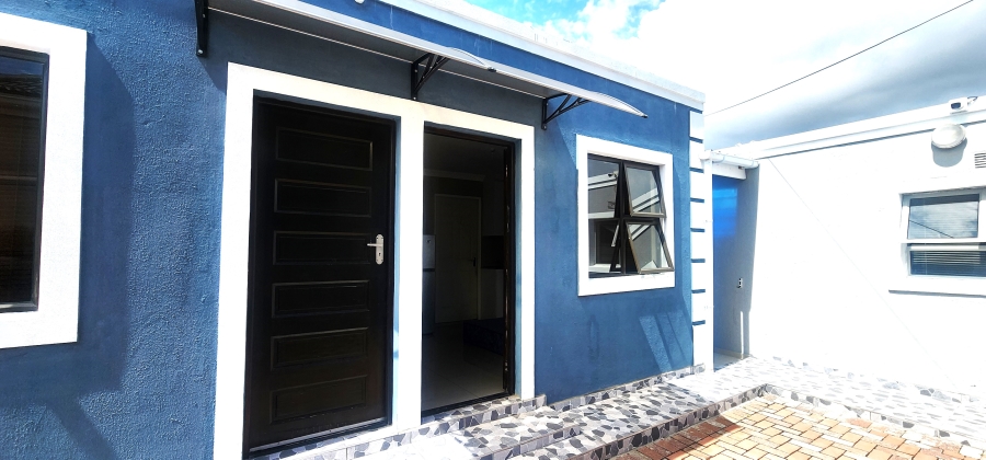 To Let 1 Bedroom Property for Rent in Glenlilly Western Cape